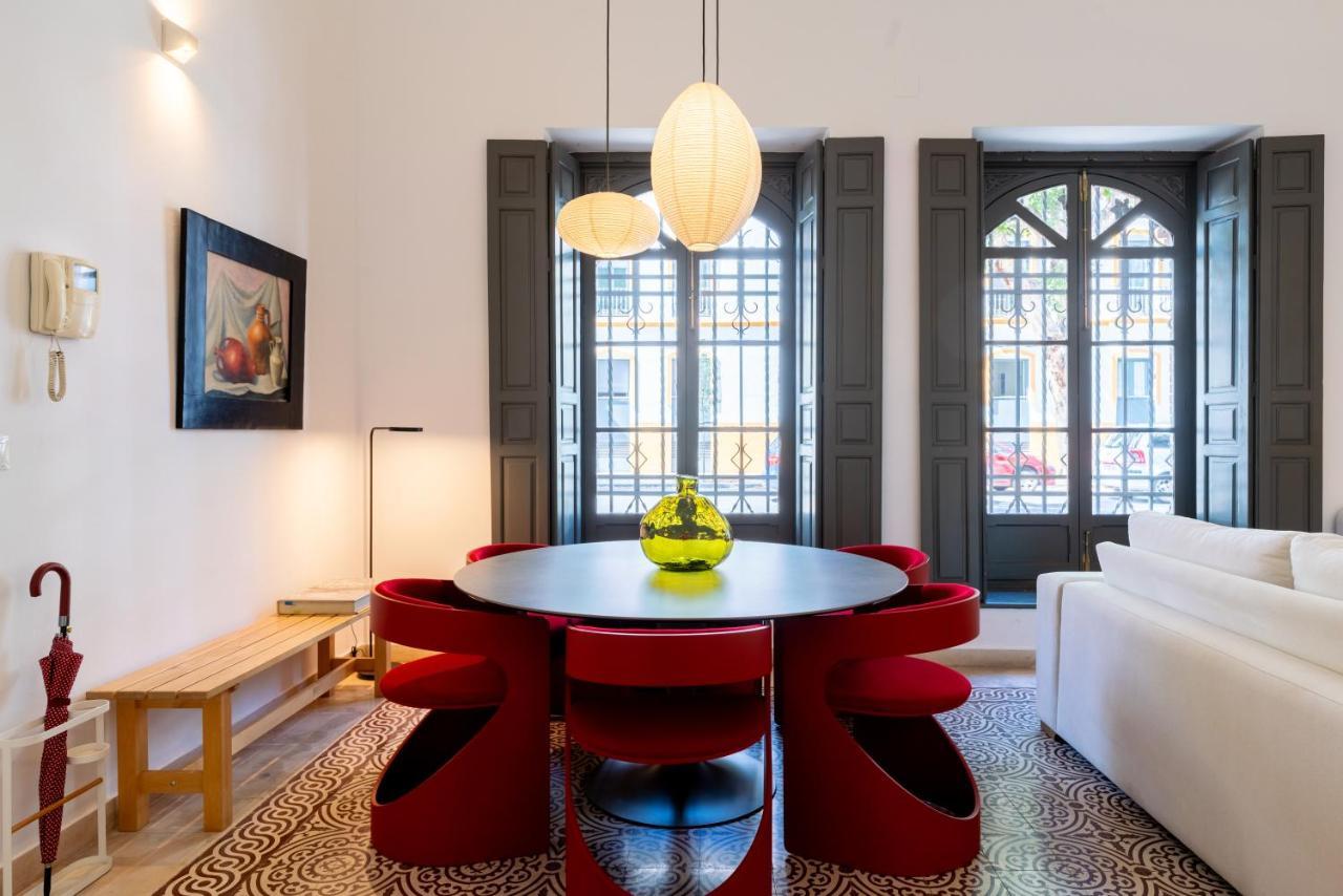 Apartamento Trahzo เซบีญา ภายนอก รูปภาพ